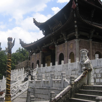 Jiuhuashan Roushen Temple