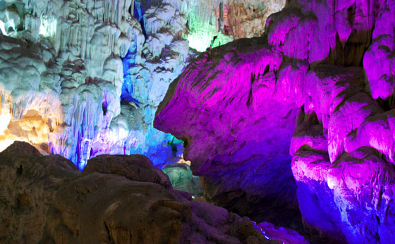 Grotte i Halong Bay