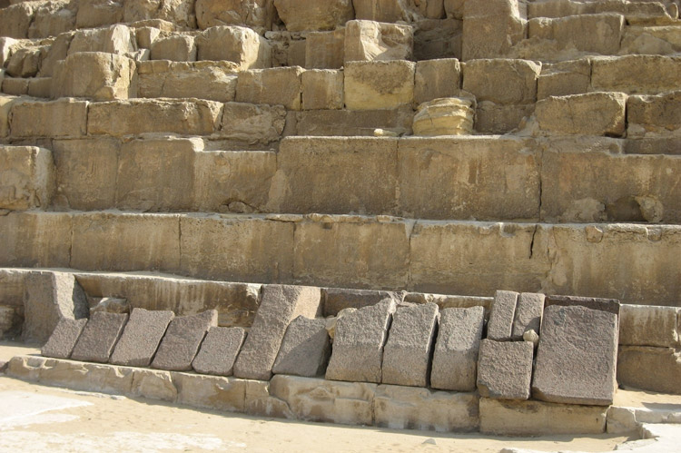 Pyramidens byggeklodser